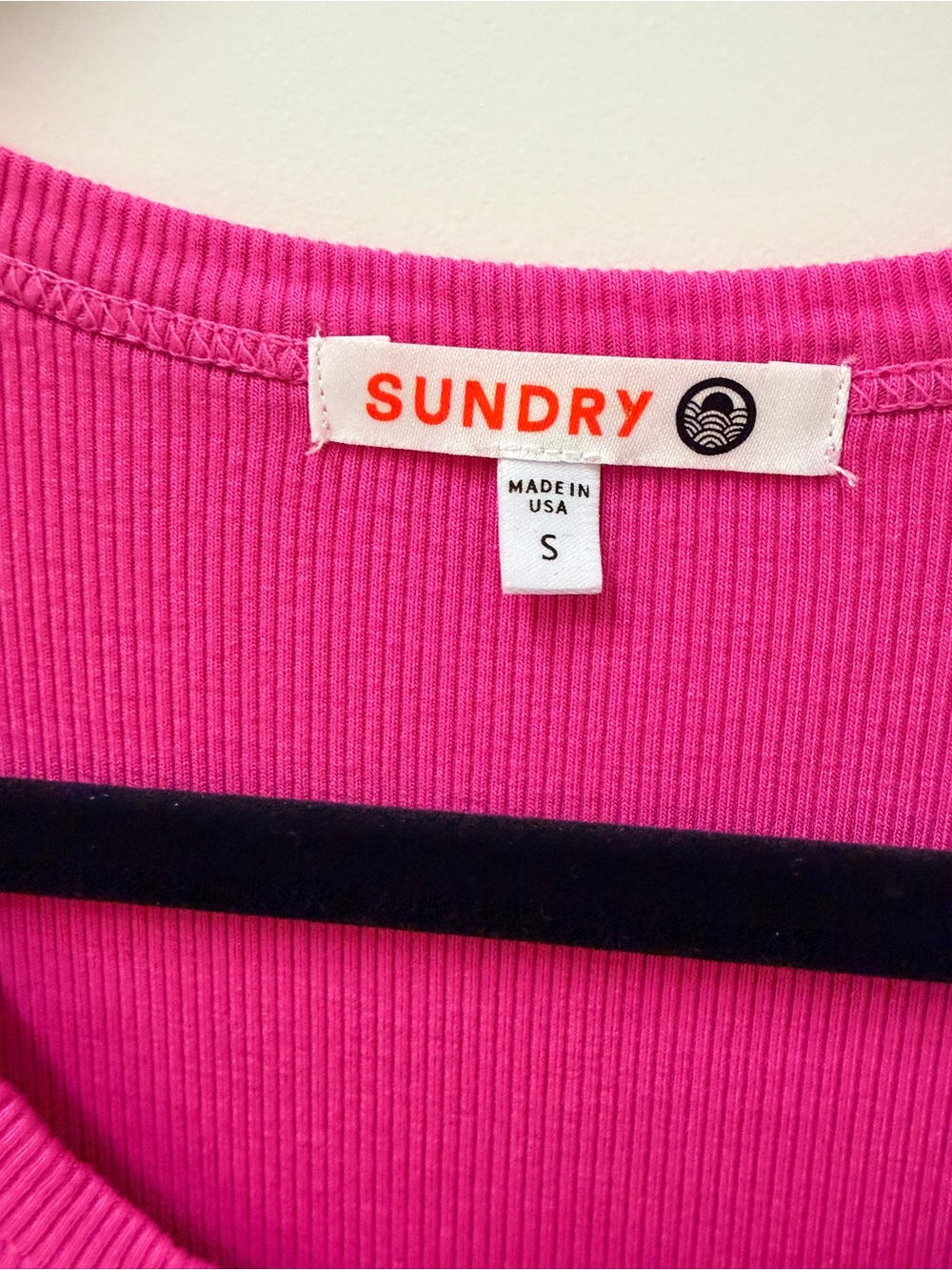Sundry Ribbed Hot Pink Tank Top - Picture 4 of 4